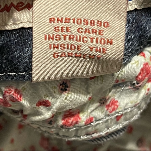 Seven7 Women's Premium Denim Limited Edition Straight Leg Jeans Size 22 - Picture 3 of 15